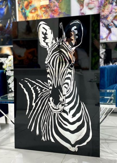 Acrylic design depicting a beautiful and elegant zebra.