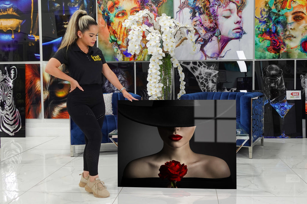 Acrylic design showing a woman with a rose.